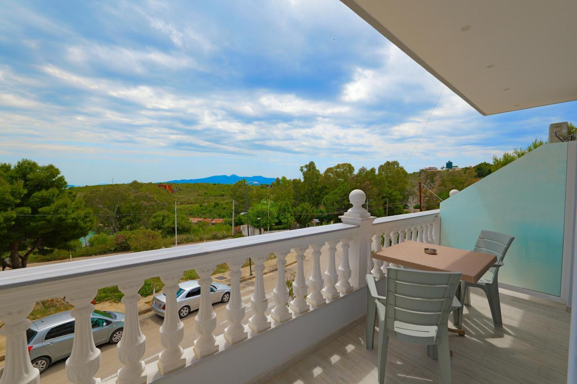 Vila Marina Apartments Sarandë Eksteriør billede