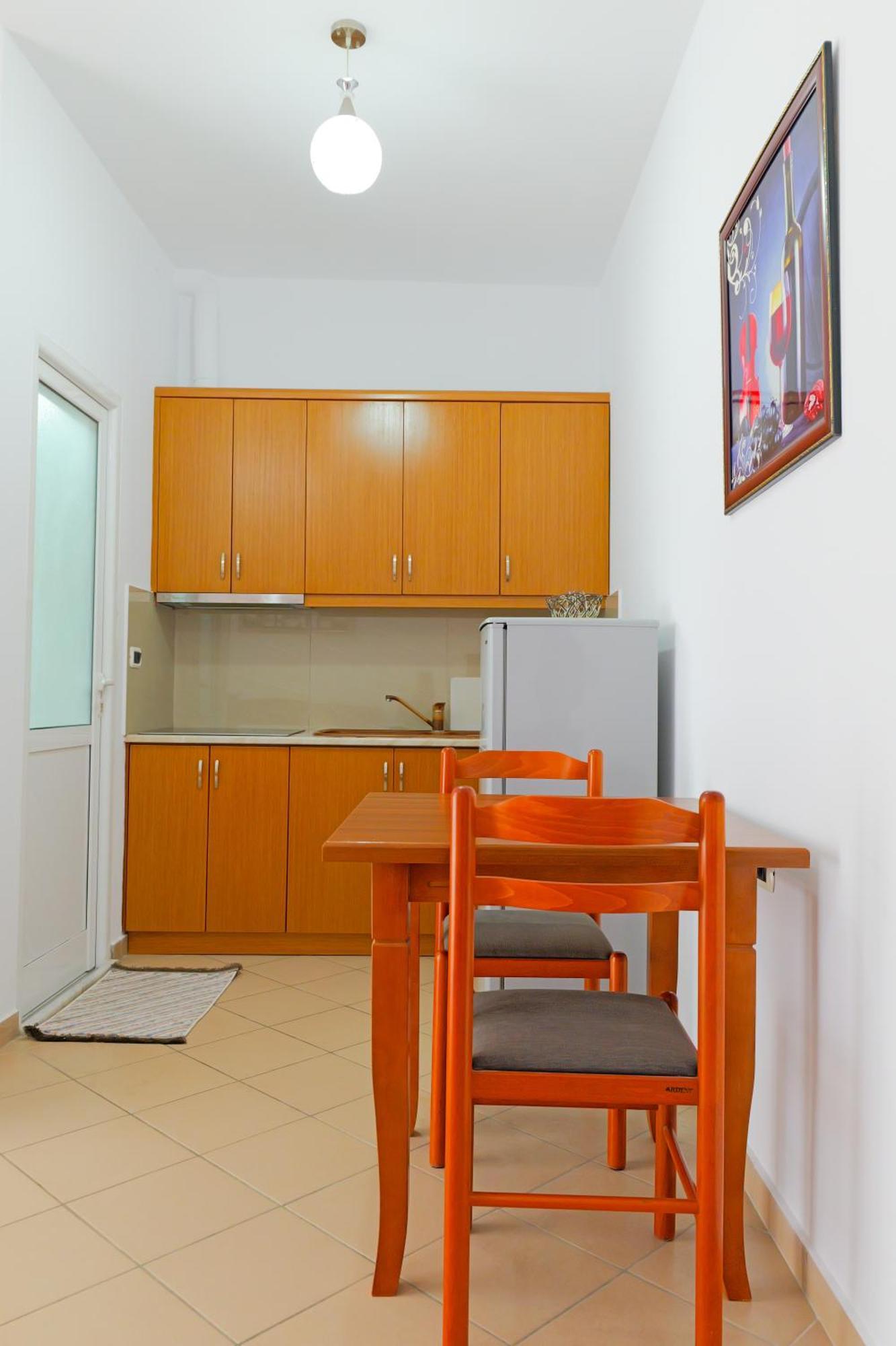 Vila Marina Apartments Sarandë Eksteriør billede