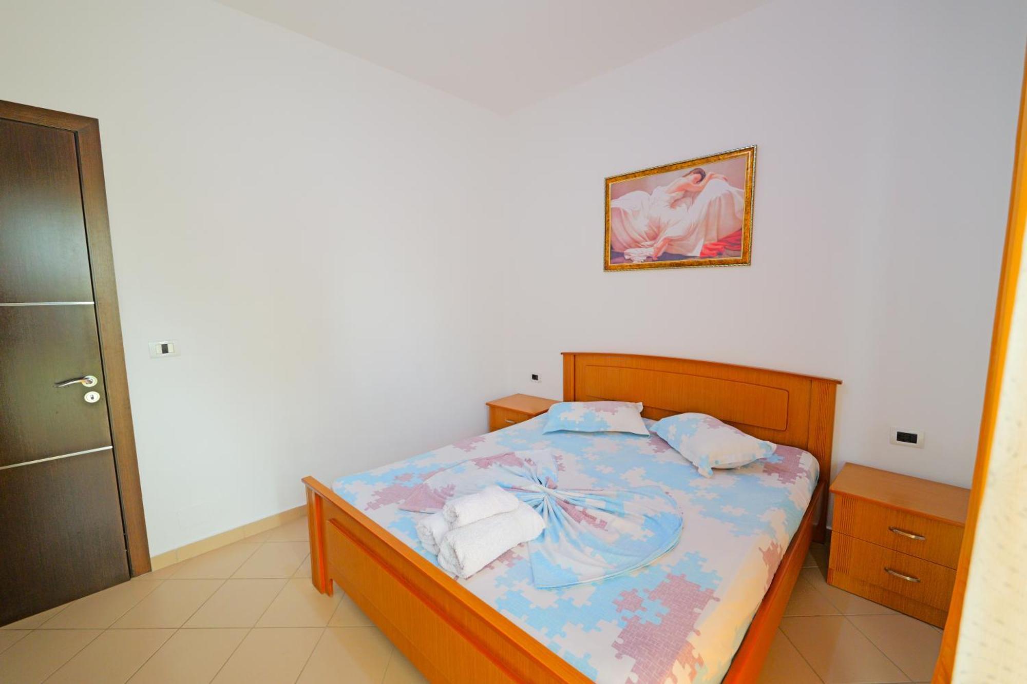 Vila Marina Apartments Sarandë Eksteriør billede