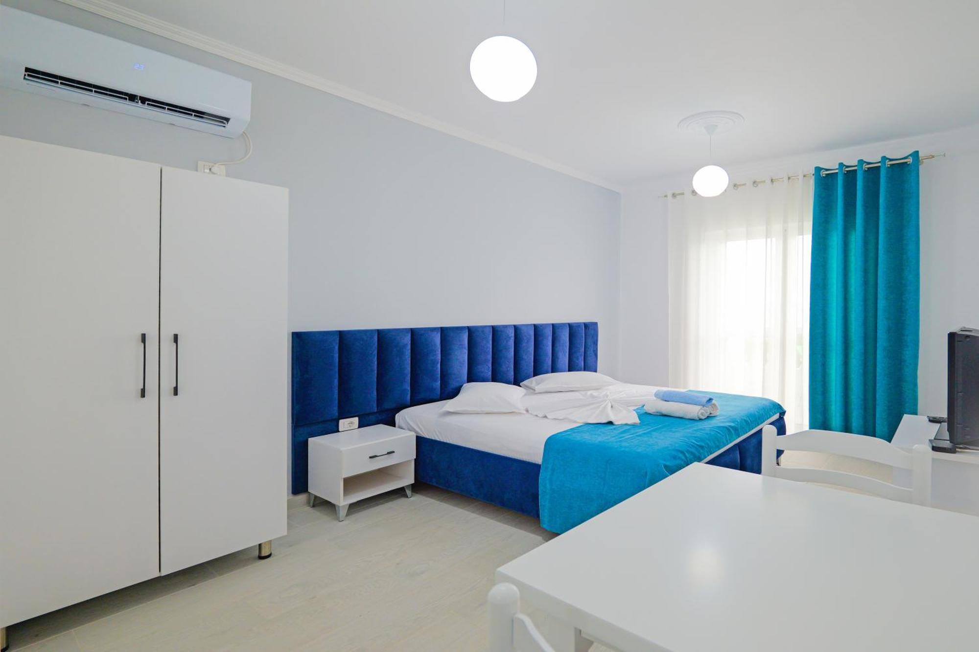 Vila Marina Apartments Sarandë Eksteriør billede