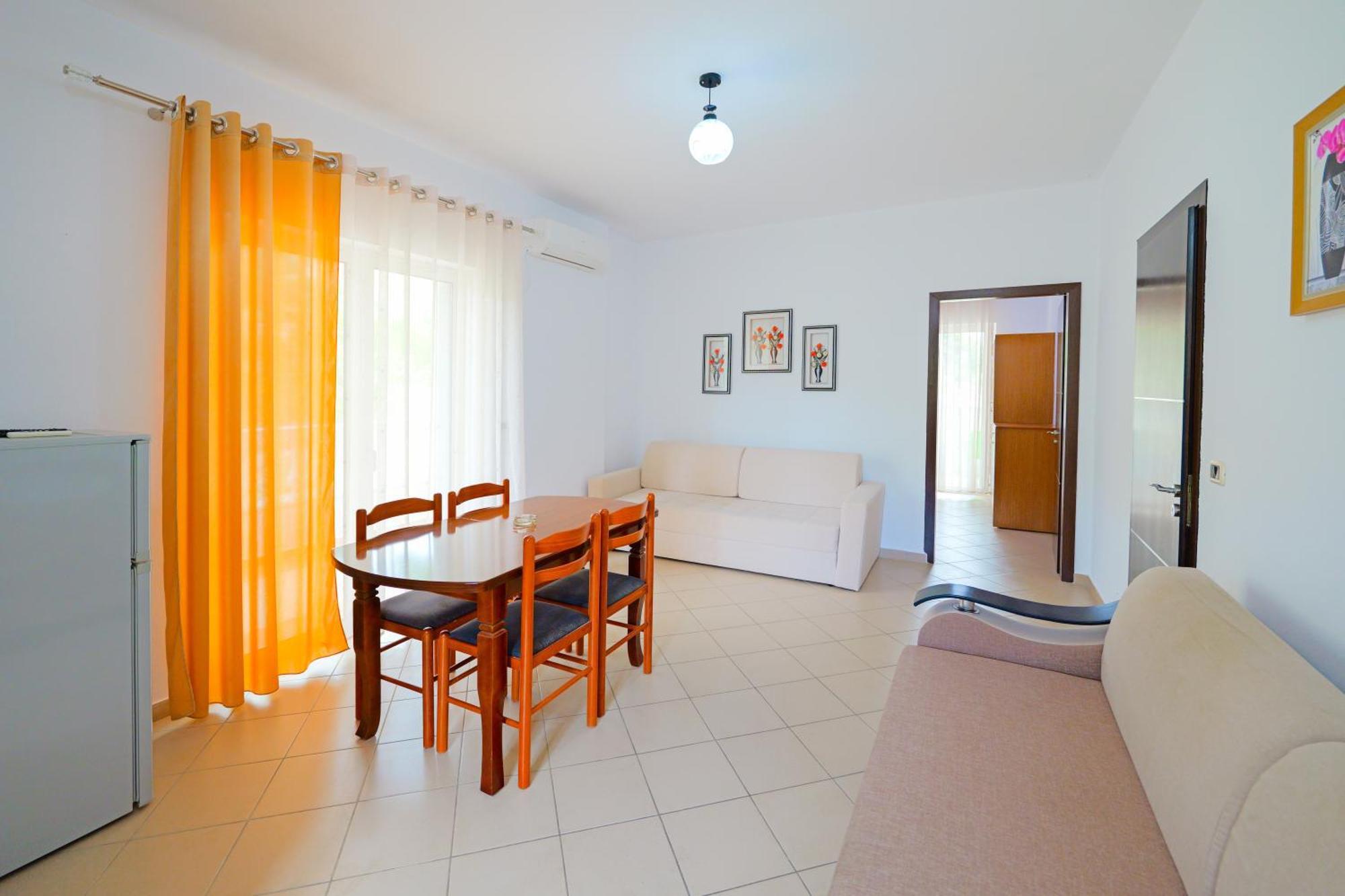 Vila Marina Apartments Sarandë Eksteriør billede