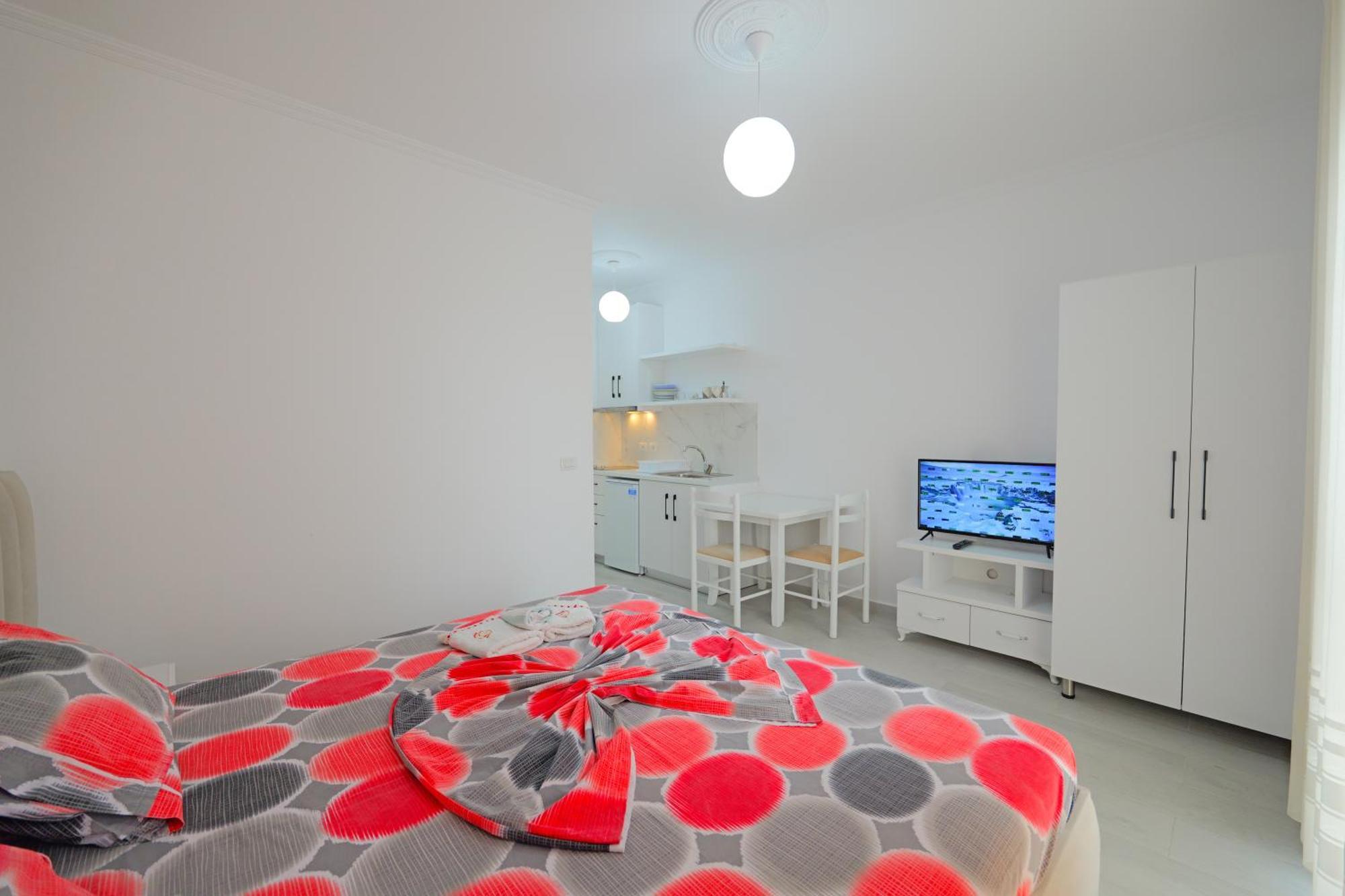 Vila Marina Apartments Sarandë Eksteriør billede